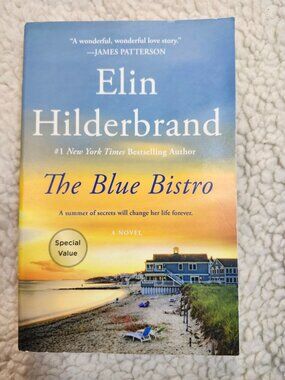 Elin Hilderbrand The Blue Bistro Paperback 9781250411341 Trade Beach Read Used